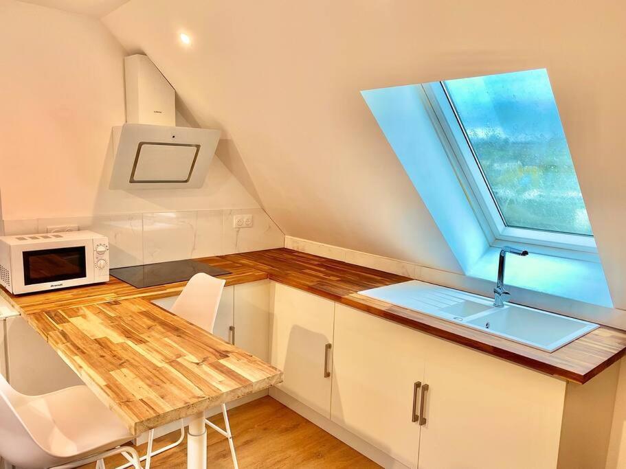 Appartement Renove Proche Gare Quimper Bagian luar foto